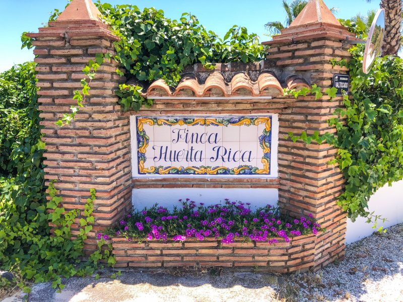 FINCA HUERTA RICA MALAGA ALHAURIN MIJAS VACACIONES NATURALEZA LUJO